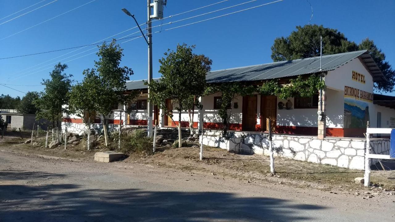 Hotel Entronque Barrancas San Alonso Exterior foto